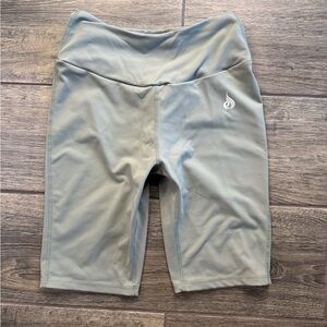 Ryderwear Scrunch Back Bike Shorts Sage Green Size S